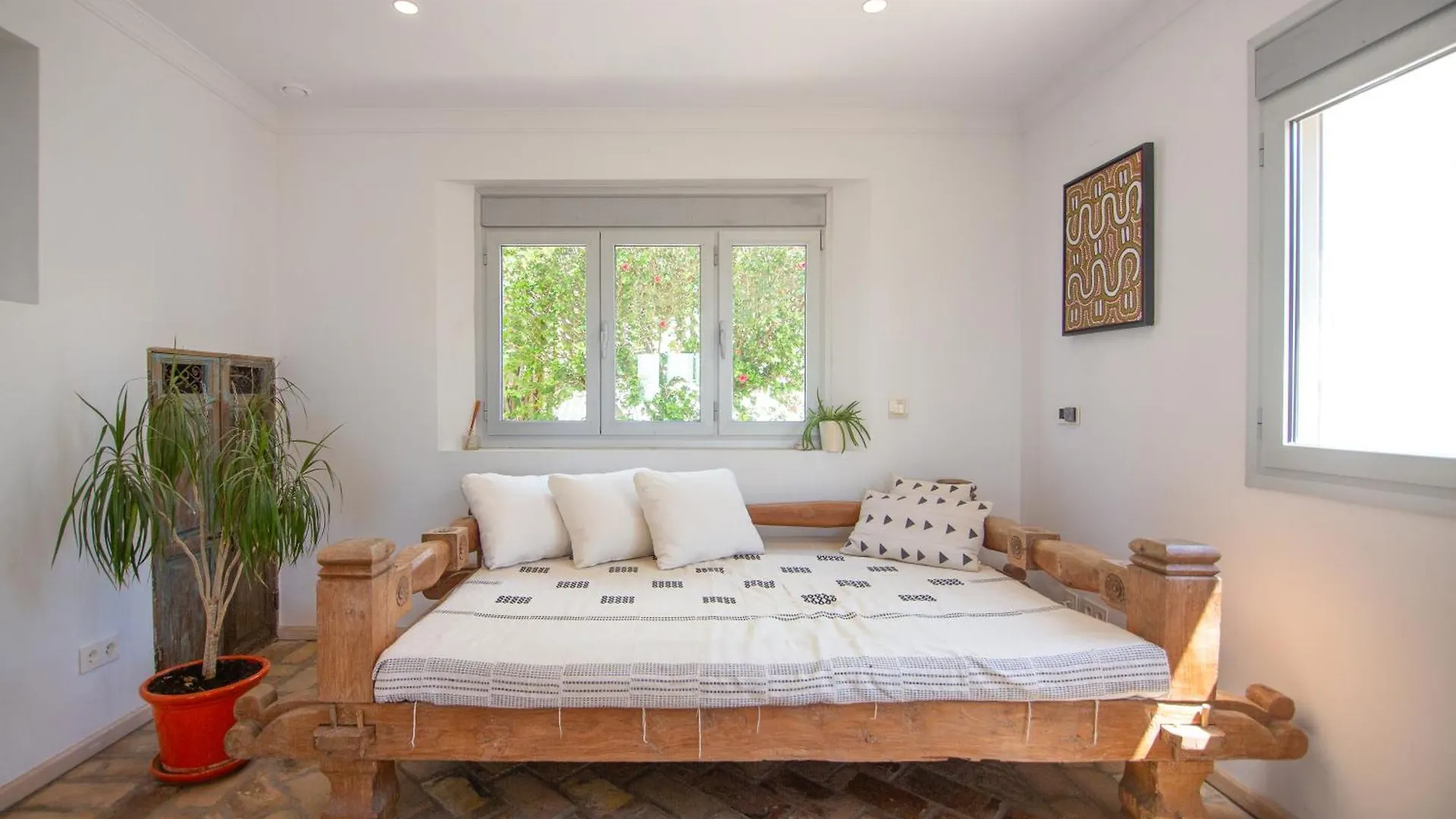 Exotic Beachfront Retreat Handcrafted Bohemian Luxury 카디스 스페인