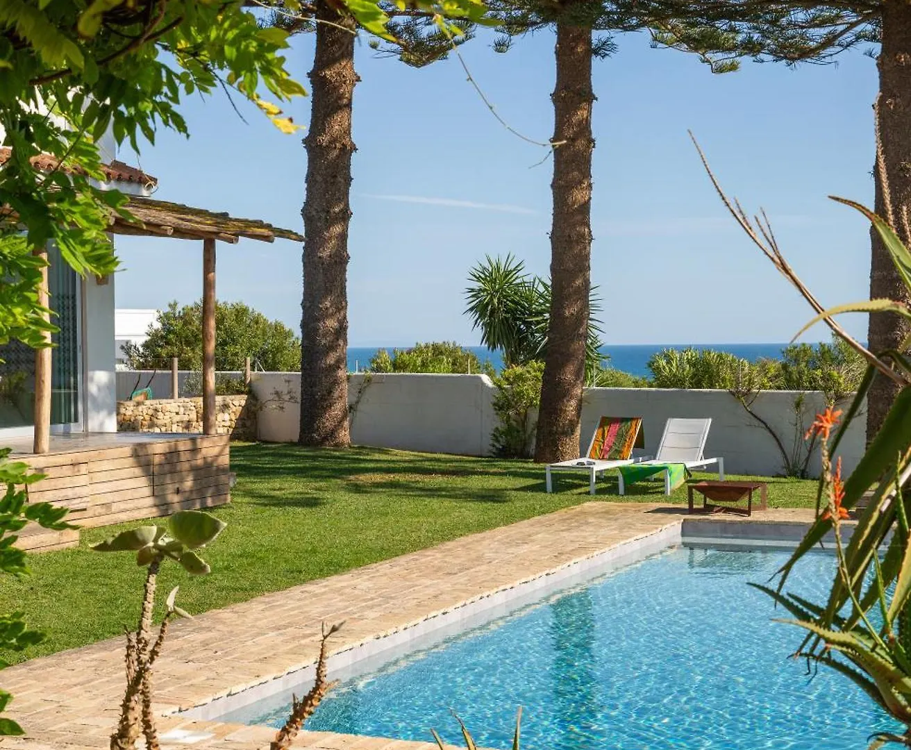 Exotic Beachfront Retreat Handcrafted Bohemian Luxury 카디스 0*,